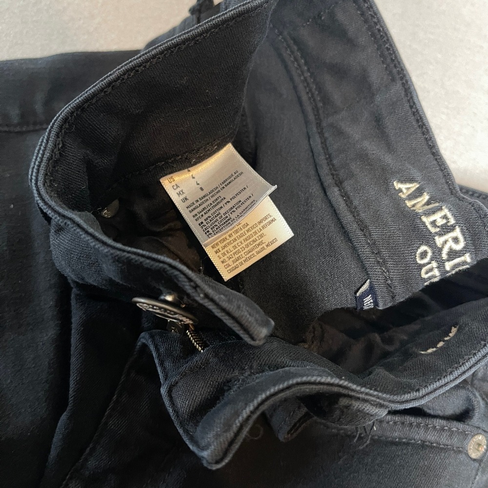 American Eagle Next Level Stretch Midi Black Frayed Cut Off Shorts - Picture 6 of 6